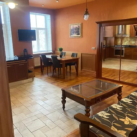 Old Town Apartment Near St Peters Basilica 里加 外观 照片