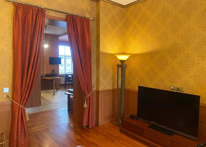 Old Town Apartment Near St Peters Basilica